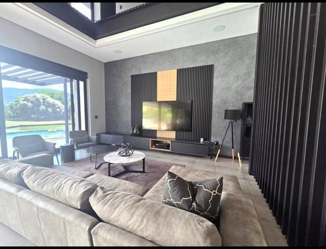 5 BEDROOM HOUSE FOR SALE IN THE ISLANDS ESTATES